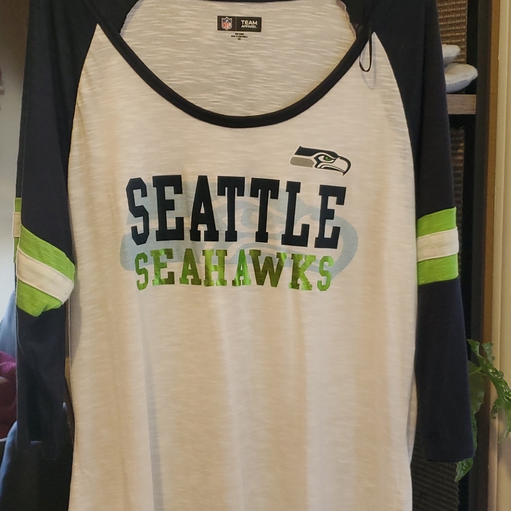 Go Seahawks! NWOT Seattle Seahawks Shirt